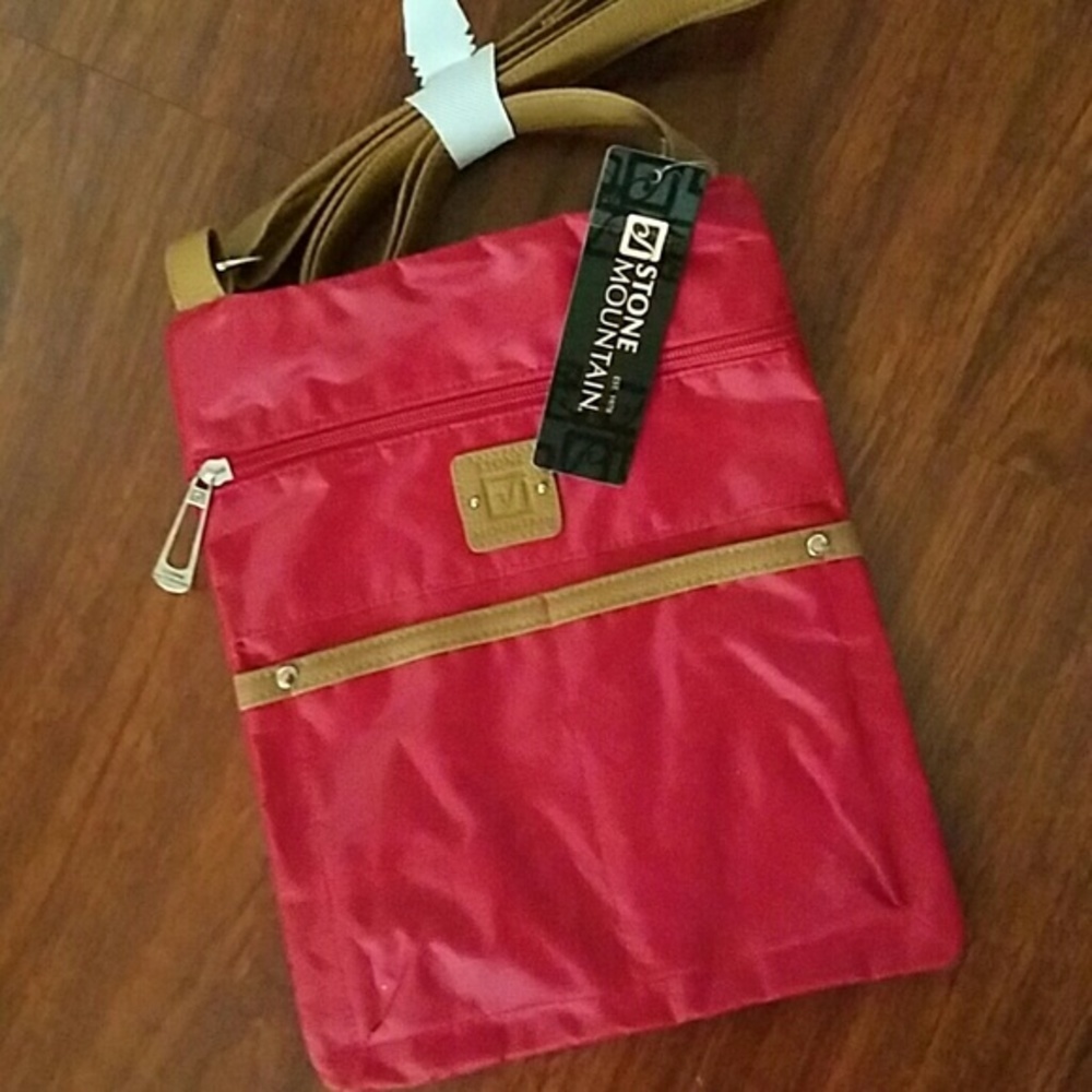 A NWT Stone Mountain crossbody bag